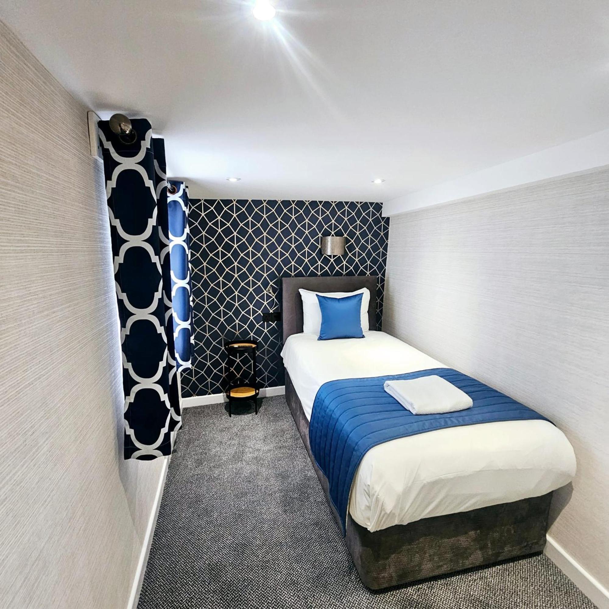 Mentone Hotel London Bagian luar foto
